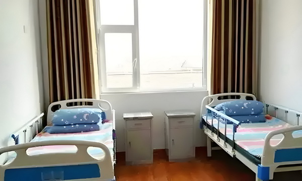 深户差分_陈佩斯电影《戏台》:嬉笑过后,无尽悲凉 陈佩斯电影更多装备新增