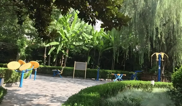 本科学历入深户要求_年终述职报告|檀健次分享年度最过瘾舞台 北纬经1湖畔官厅(东